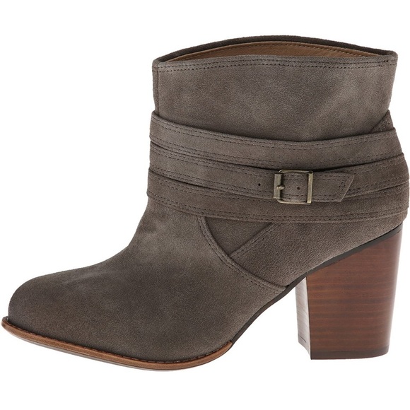 NIB Splendid Women's Laventa Smoke Suede Ankle Booties - Picture 3 of 12